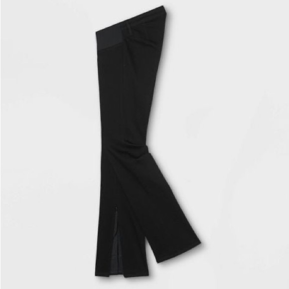 Universal Thread Black High-Rise Adaptive Bootcut Jeans - Picture 3 of 8